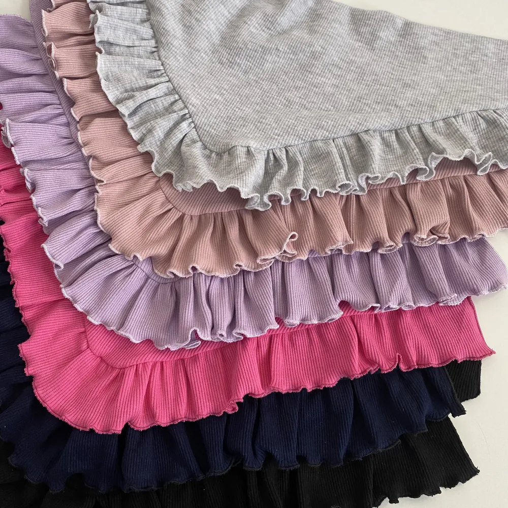Chusta z falbanką na napki z dzianiny prążkowanej Chusta z falbanką na napki z dzianiny prążkowanej komin lub chusta dziecięca handmade mojewykroje